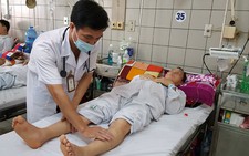 Suy thận cấp chỉ sau liều thuốc nam của 'lang vườn'