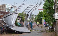 Giông lốc, mưa đá quét qua TP Cao Lãnh