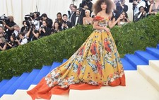Ngợp với 'đại tiệc' thời trang thế giới Met Gala 2017