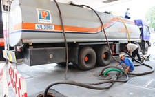 Đề xuất bảo hộ DN xăng dầu