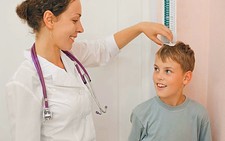 Dinh dưỡngtốt giúp tăng chiều cao cho con trẻ