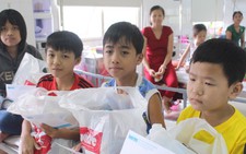 ‘Ước mơ của Thúy’ đến với bệnh nhi ung thư Huế