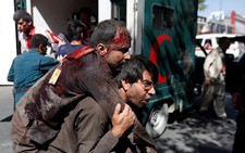 Kabul bị khủng bố: Ít nhất 80 người thiệt mạng, 300 người bị thương.