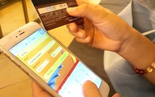 Ngủ ở VN, bị thu tiền Uber ở Nga
