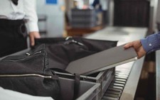 ​Lệnh cấm mang laptop lên các chuyến bay làm nóng hội nghị IATA
