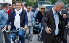 Tổng thống Macron đi tìm lại hào quang cho nước Pháp