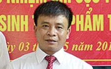 Đề nghị cho thôi chức chi cục trưởng sinh con thứ 4
