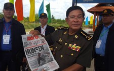 Thủ tướng Hun Sen đi bộ qua biên giới, thăm lại 'đường cứu nước'
