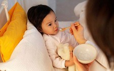 ​Cách chăm sóc và đảm bảo dinh dưỡng khi trẻ bị tiêu chảy