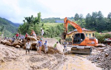 Thủ tướng chỉ đạo nỗ lực tìm người mất tích trong mưa lũ