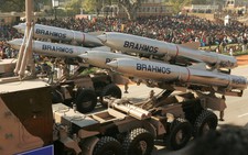 Bộ Ngoại giao lên tiếng về việc nhận tên lửa BrahMos