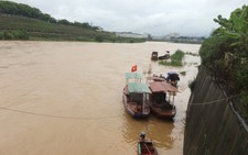 Lũ sông Hồng lên cao trở lại