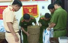 ​Bắt vụ vận chuyển hơn 1 tạ cần sa, ma túy đá
