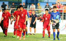 Giới chuyên môn bức xúc vì đội tuyển VN có tên Phí Minh Long