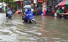 Mưa lớn kéo dài, Hải Phòng ngập nặng