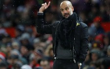 ​Pep Guardiola dùng tuyệt kỹ “gậy ông đập lưng ông”