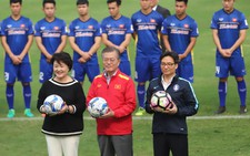 Tổng thống Hàn Quốc Moon Jae In: Ấn tượng với U-23 VN