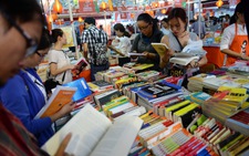 Hội sách “trăm phần trăm”
