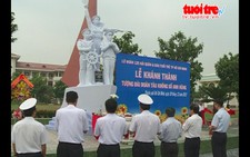 Khánh thành tượng đài Đoàn tàu không số