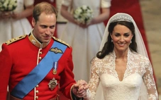 Dập tắt tin đồn Công nương Kate Middleton tự trang điểm trong ngày cưới sau 14 năm