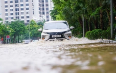 Sở Xây dựng nói gì khi Hà Nội 'vỡ trận' vì ngập sâu, nước thoát chậm?