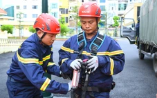 Cảnh sát cứu hộ cứu nạn cử lực lượng lên Tuyên Quang, tìm kiếm 4 nạn nhân mất tích do sạt lở