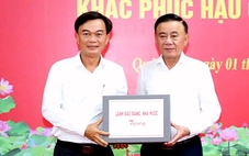 Thường trực Ban Bí thư Trần Cẩm Tú thăm, chia sẻ khó khăn với tỉnh Quảng Trị sau bão số 10