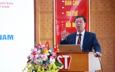 3 tiếng livestream bán sách trên TikTok thu 300 triệu đồng