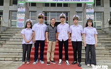 Không có tiền học thêm, giải nhì Sinh cấp tỉnh, đậu Đại học Y dược, được tiếp sức tôi đỡ... sợ
