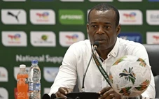HLV và nhiều cầu thủ Guinea Xích Đạo từ chối ra sân ở vòng loại World Cup