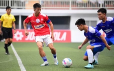 Tuấn Vinh giành danh hiệu Cầu thủ xuất sắc nhất khu vực phía Nam