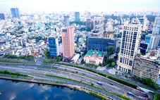 Vươn lên từ đô thị hợp nhất