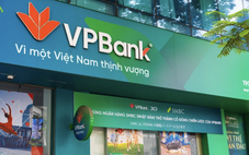 Một ngân hàng lãi kỉ lục, thu nhập bình quân nhân viên mua được hơn 2 chỉ vàng/tháng
