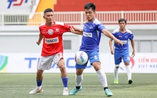Dân đá bóng làm sao tránh chấn thương rách cơ đùi?