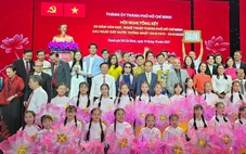 Bí thư Trần Lưu Quang dự Hội nghị Tổng kết 50 năm văn học, nghệ thuật TP HCM