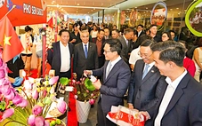 Phở và nỗ lực xúc tiến hàng Việt tại Singapore