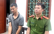 Tạm giữ người đánh, bắt tài xế xe buýt quỳ giữa đường
