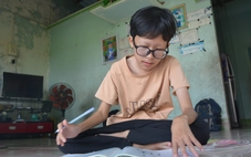Tú ‘tí hon’ vui tính phiêu lưu vào... giảng đường Đại học Nông lâm TP.HCM