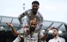 Bảng xếp hạng Ngoại hạng Anh vòng 8: Man United tiến gần top 5