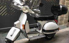 Vespa PX150E 30 năm tuổi rao bán với giá gấp đôi Honda SH