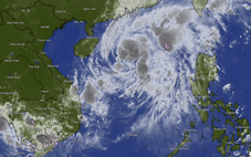 Bão số 12 cách Hoàng Sa 330km, miền Trung mưa hết tháng 10
