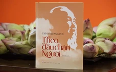 'Theo dấu chân Người' tái bản lần 9, có bản tiếng Anh