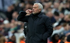 HLV Mourinho tiếp tục nhận trái đắng ở Champions League