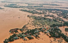Thời tiết hôm nay 22-10: Trung Bộ mưa khủng khiếp do bão số 12