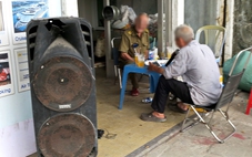 Góp ý văn kiện Đại hội Đảng XIV: Dẹp nạn ô nhiễm tiếng ồn và thói quen hủy hoại sức khỏe