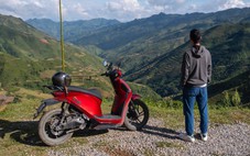 9X Hà Nội phượt xe máy điện hơn 220km lên Tà Xùa: 'Đi được nhưng phải đánh đổi vài điều'