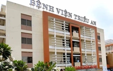 Bệnh viện của ông Trầm Bê báo lãi tăng vọt, 'mạnh tay' vay vốn từ HFIC