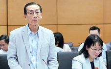 Đại biểu Trần Hoàng Ngân đề nghị giữ lại thương hiệu báo chí lớn, uy tín với bạn đọc