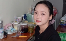 Thầy giáo ‘không rõ tên’ ở ĐH Tài chính - Marketing rút ví cho SV nghèo mượn 15 triệu nhập học