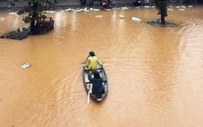 Lũ ở Huế, Đà Nẵng lên nhanh, sông Bồ khả năng vượt mức lịch sử năm 2020